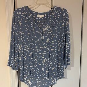 Monday Fun Kearney Henley Blouse